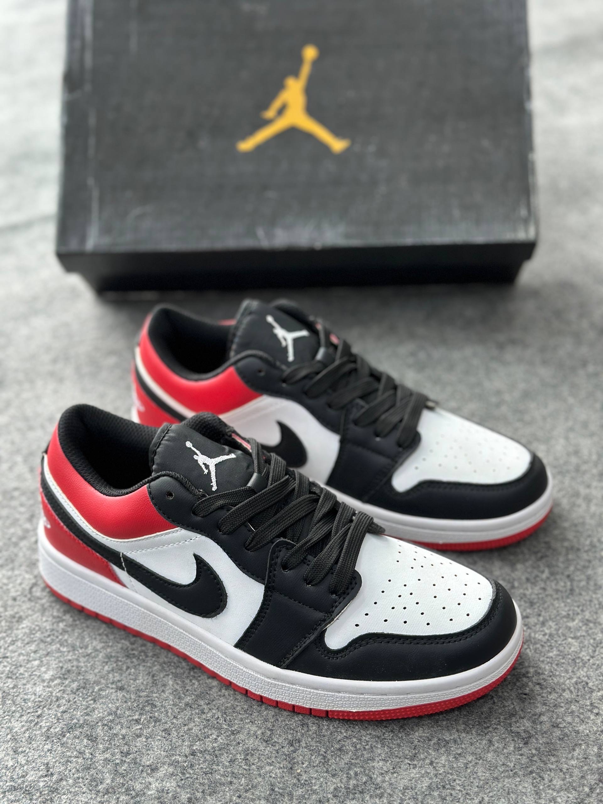 Air Jordan 1 Low: Red,White&Black (1:1) thumbnail 1