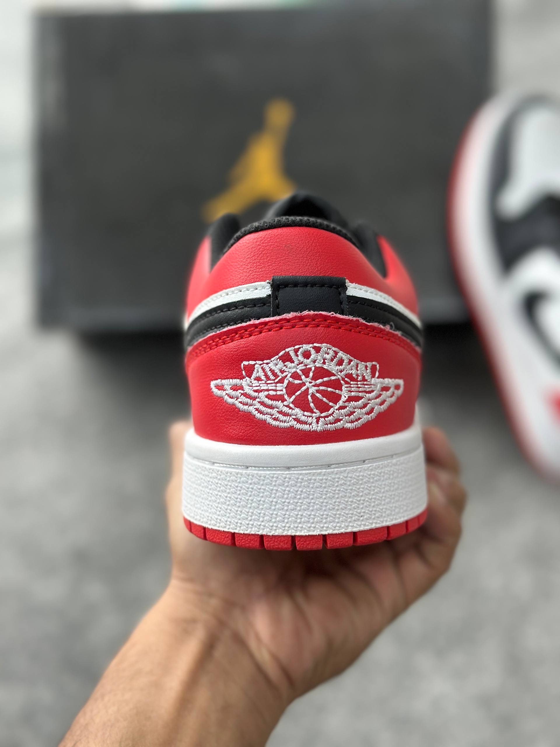Air Jordan 1 Low: Red,White&Black (1:1) thumbnail 4