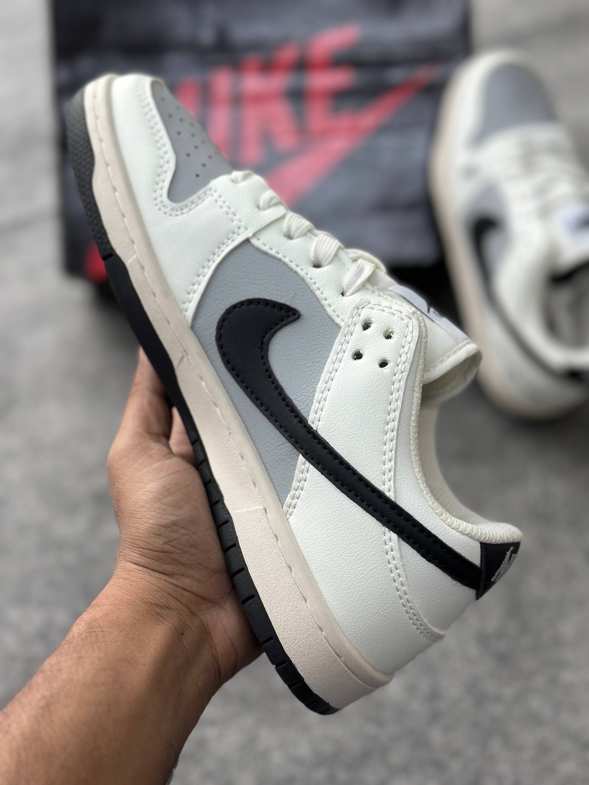 Nike SB Dunk Low x Louis Vuitton: Grey Black (1:1) thumbnail 3