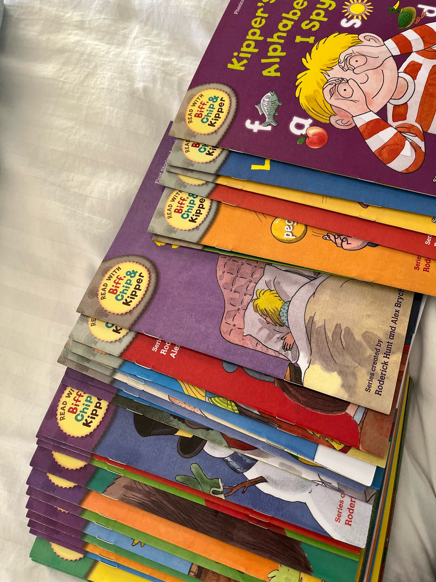 Oxford Reading Tree Book Set – Biff, Chip & Kipper সিরিজ (Level 1-12)