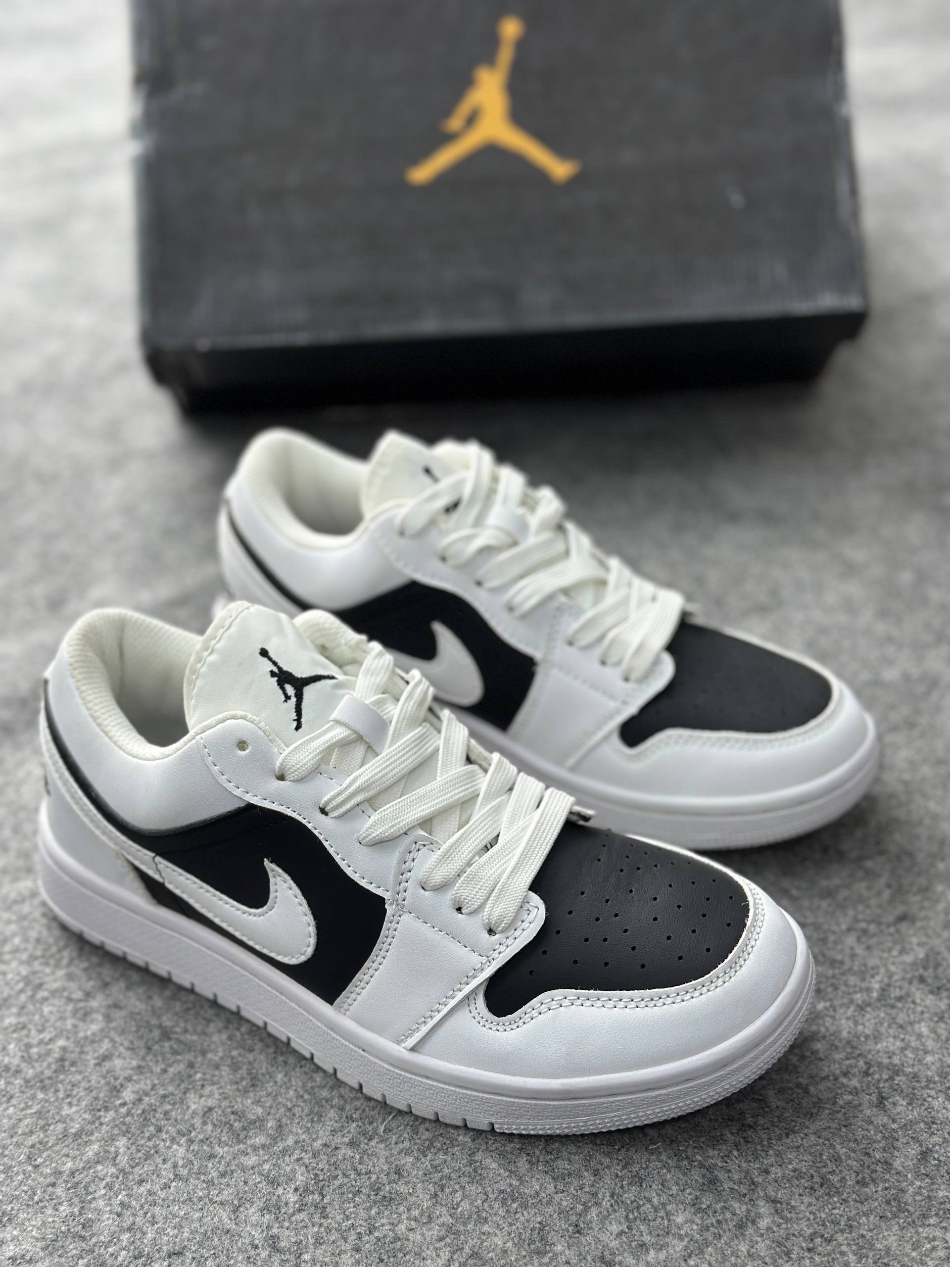 Air Jordan 1 Low Panda: Black&White (1:1)