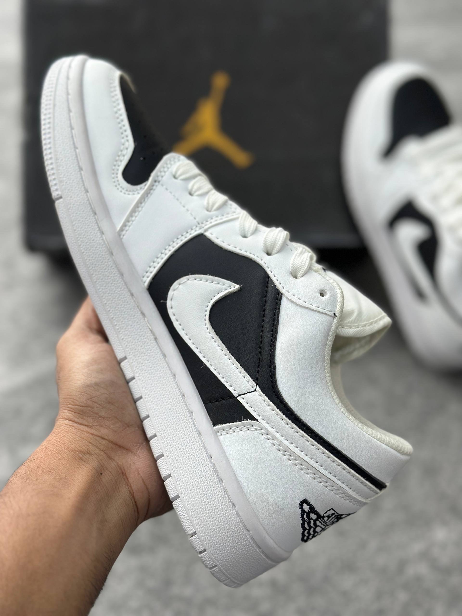 Air Jordan 1 Low Panda: Black&White (1:1) thumbnail 3