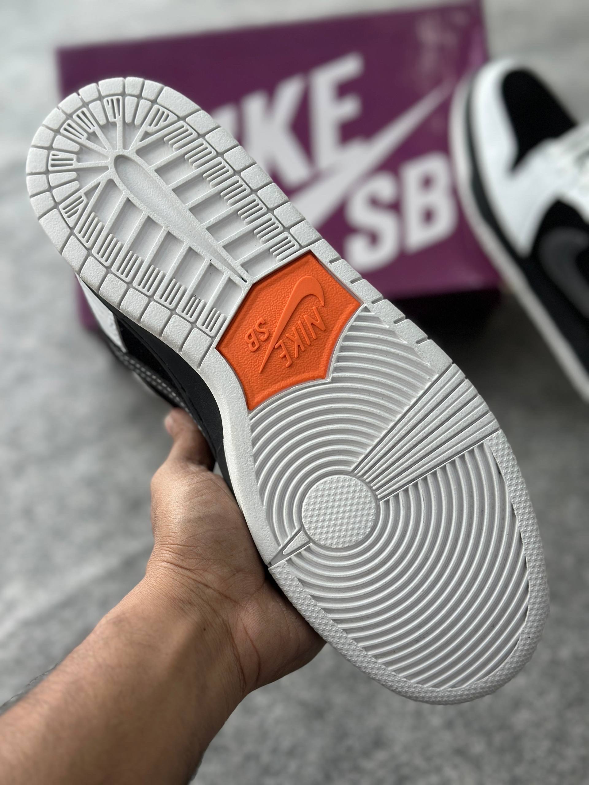 Nike SB Dunk Low x TIGHTBOOTH: White&Black (1:1) thumbnail 4