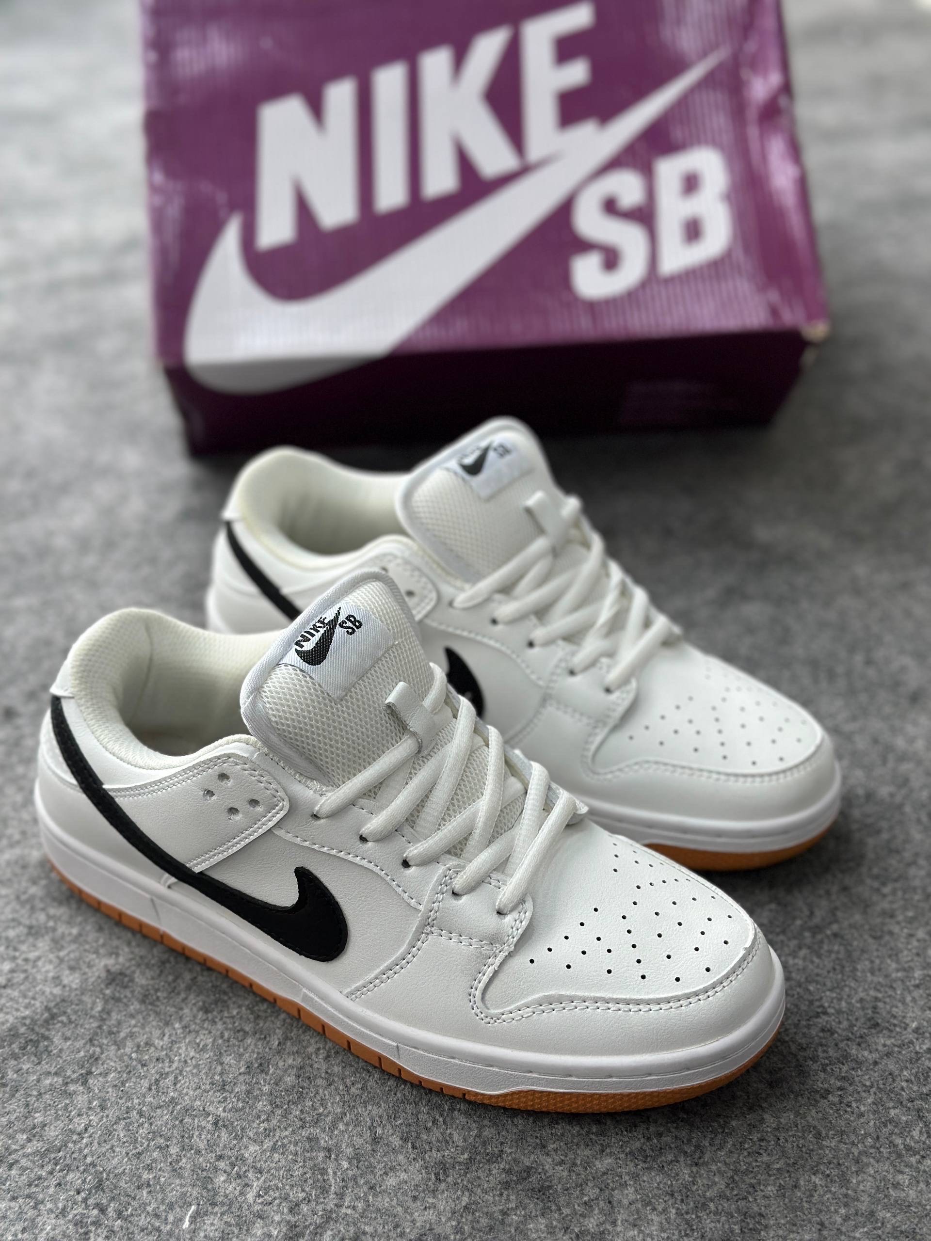Nike SB Dunk Low Pro: "White&Gum Light Brown" (1:1) thumbnail 1