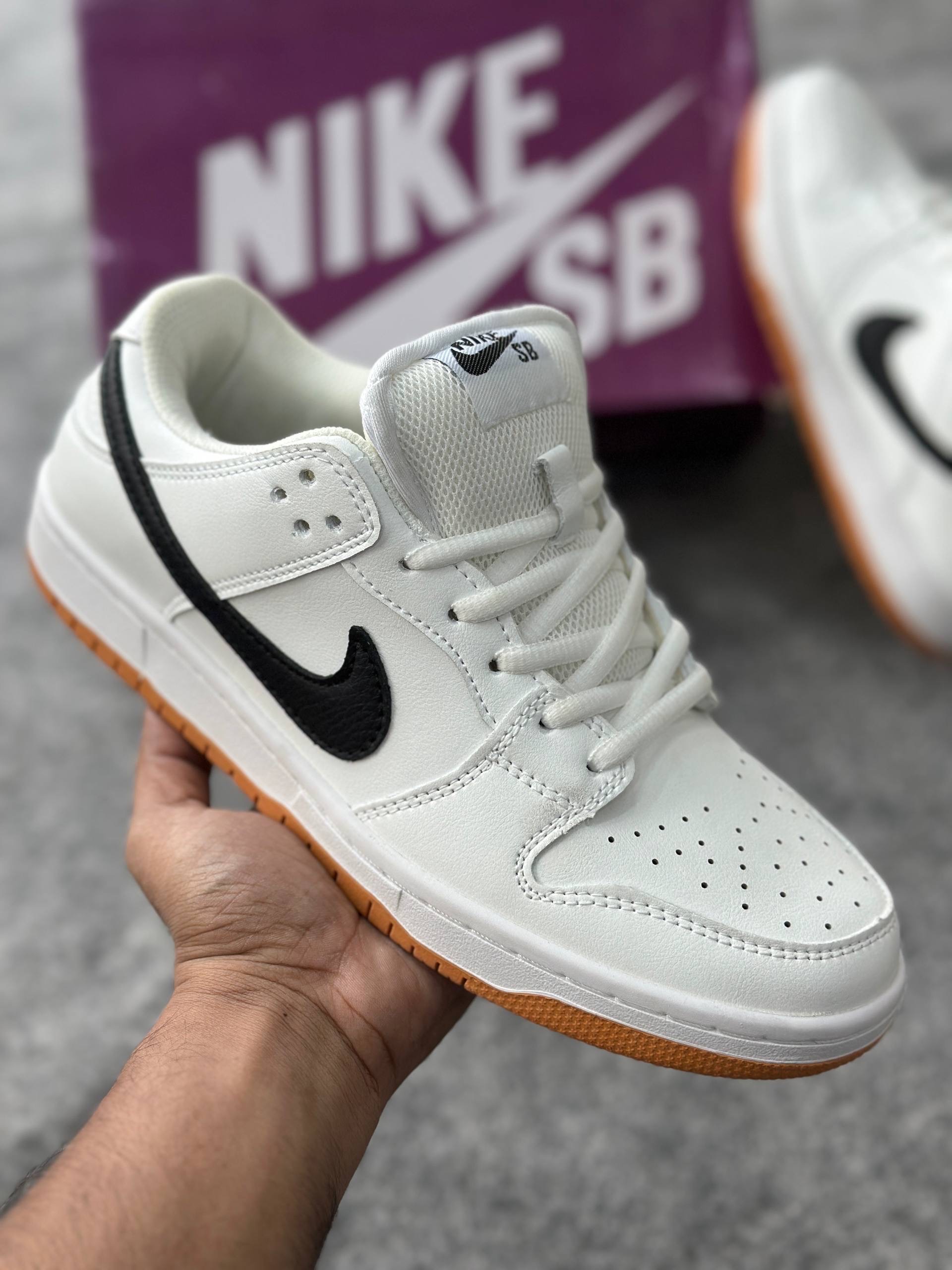 Nike SB Dunk Low Pro: "White&Gum Light Brown" (1:1) thumbnail 2