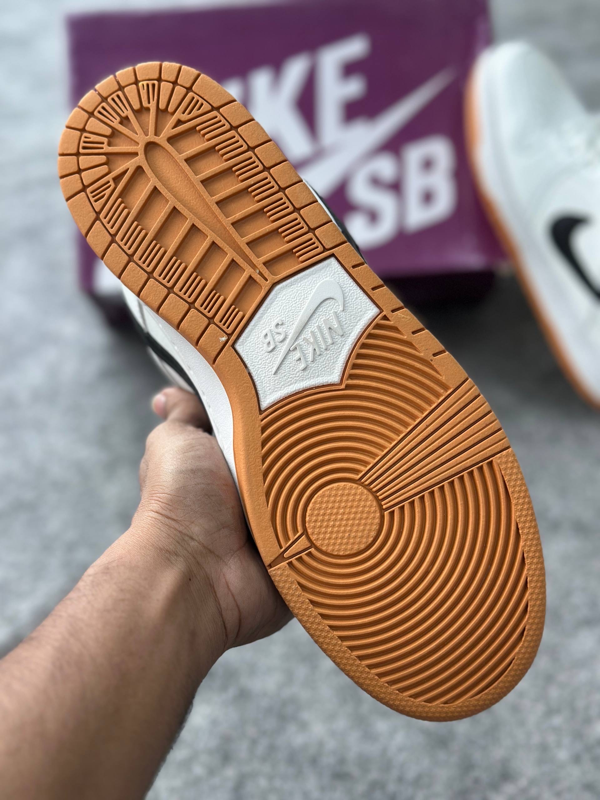 Nike SB Dunk Low Pro: "White&Gum Light Brown" (1:1) thumbnail 5