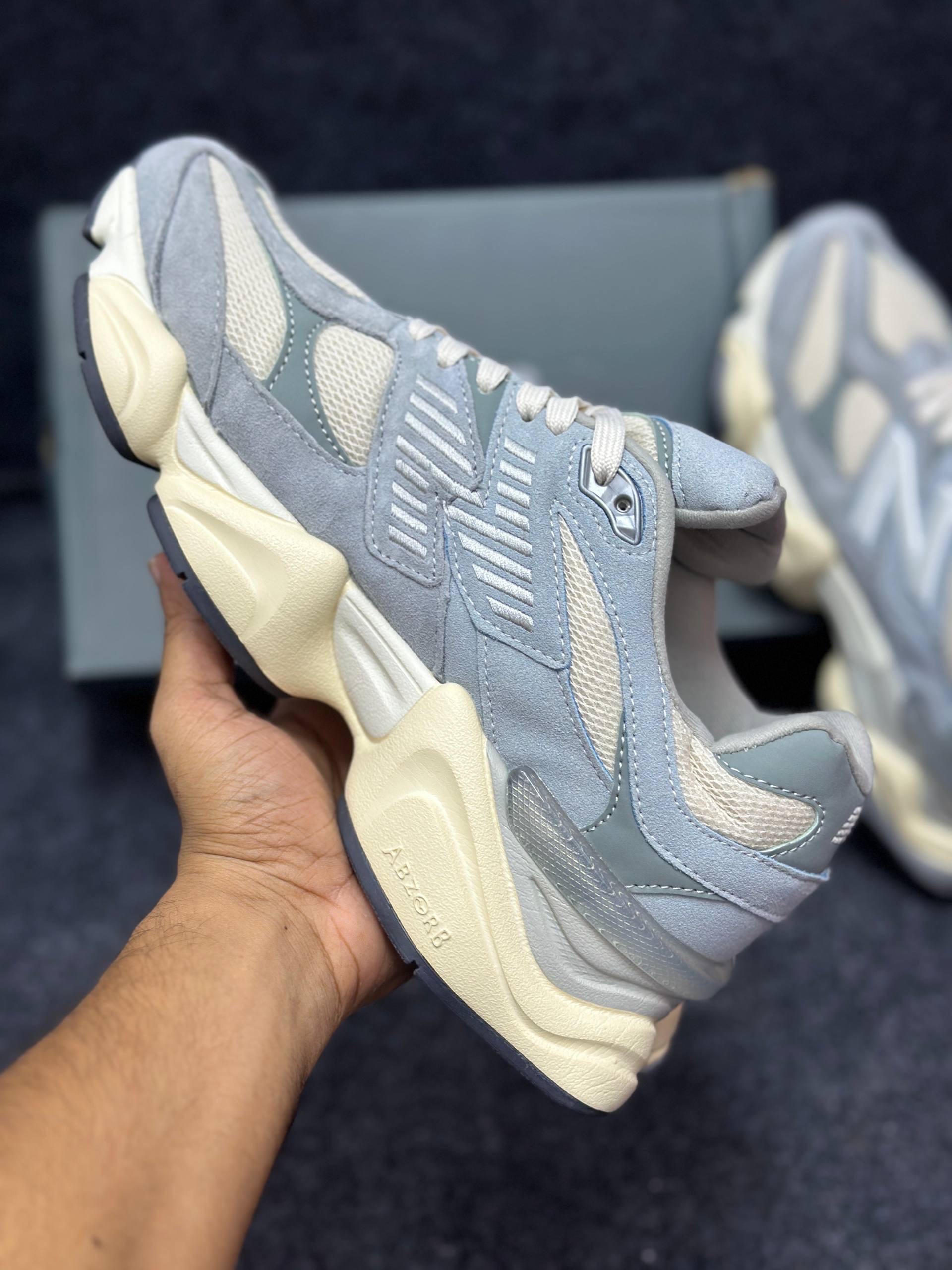 New Balance 9060: Pearl Grey thumbnail 3