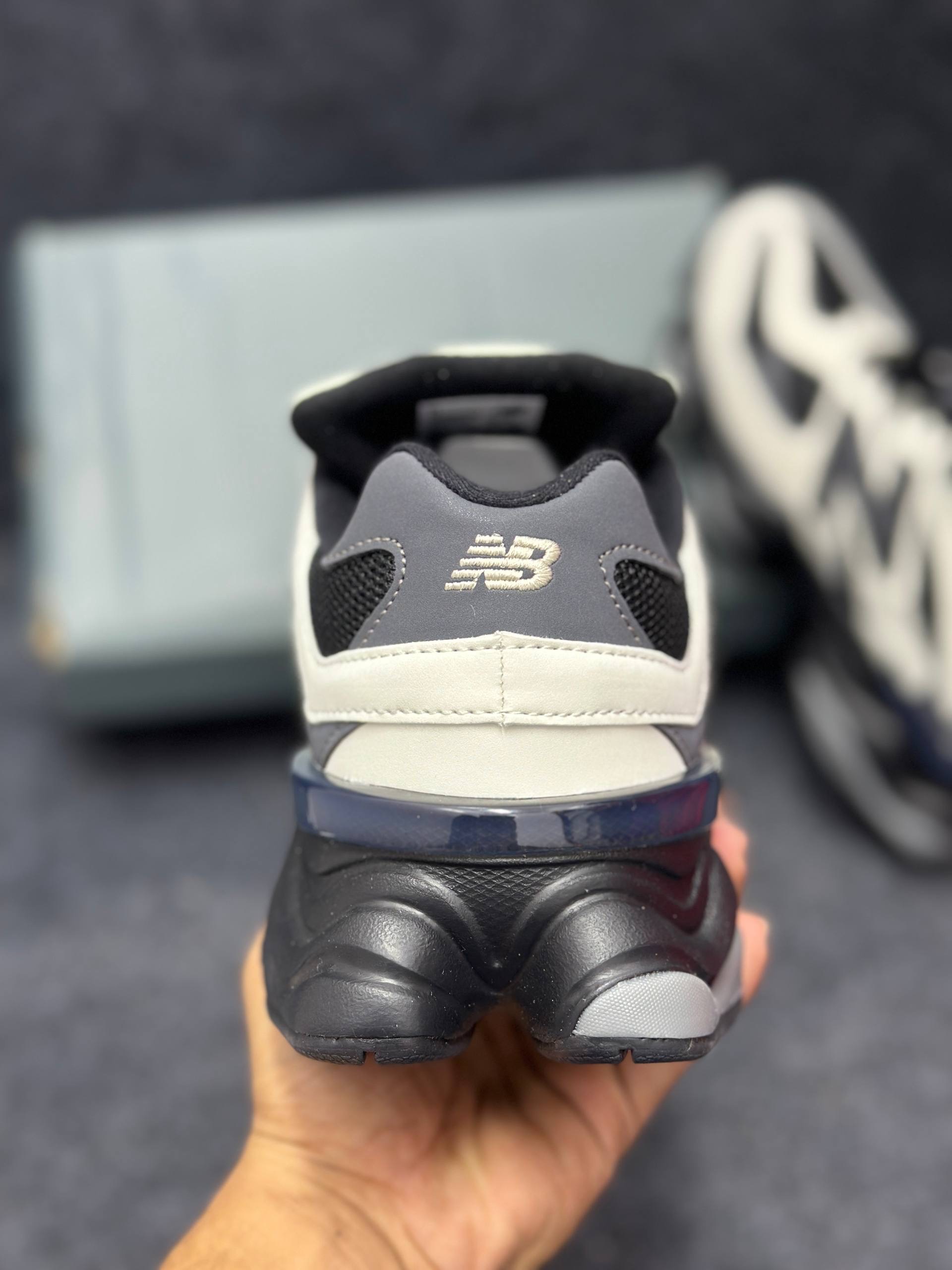 New Balance 9060: Off White&Black/Dark Royal Brown thumbnail 4