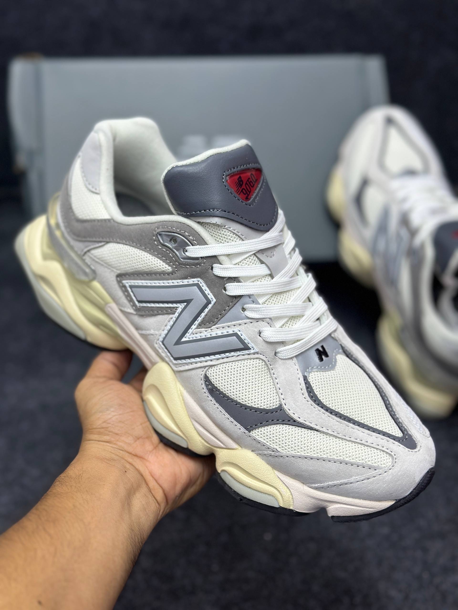 New Balance 9060: Rain Cloud/Classic Grey thumbnail 2