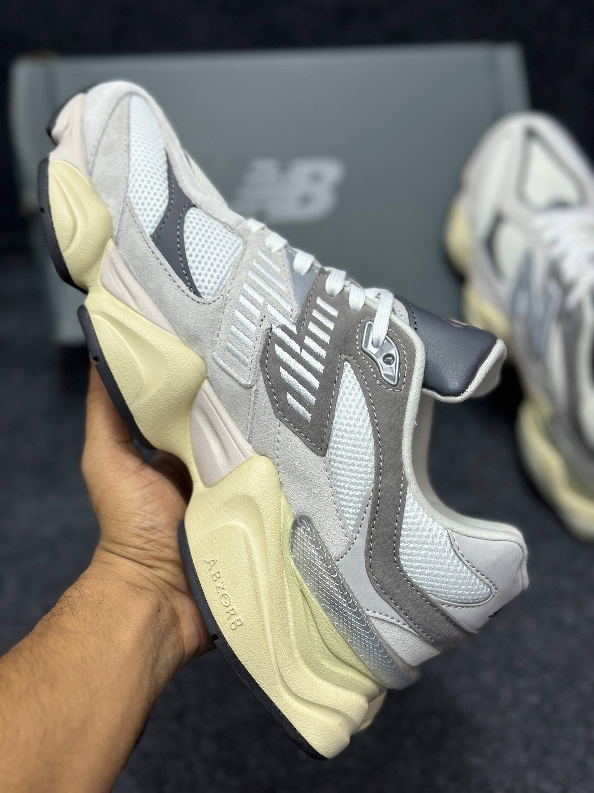 New Balance 9060: Rain Cloud/Classic Grey thumbnail 3