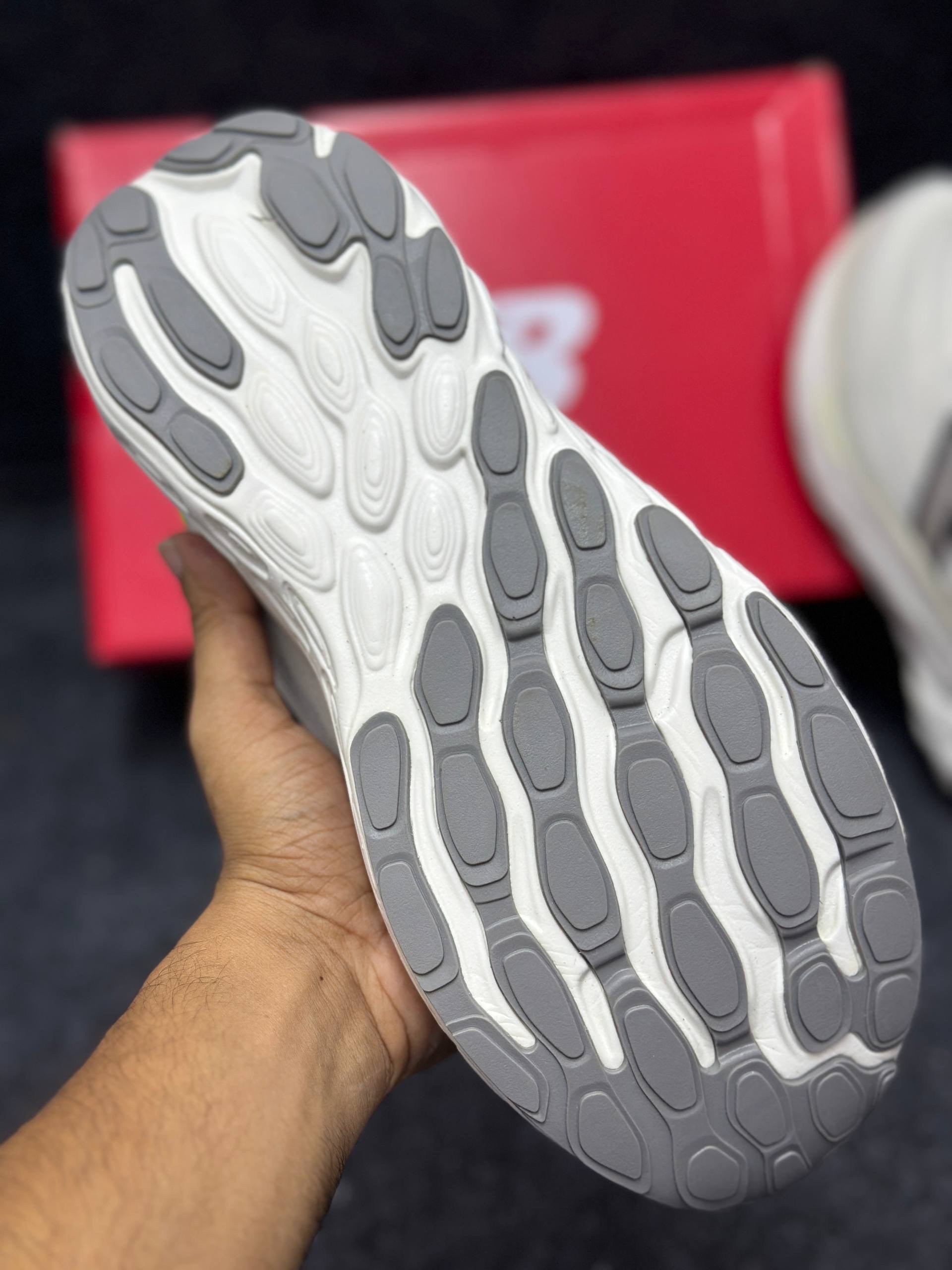 New Balance Fresh Foam X 1080v13: "Grey Matter" thumbnail 5