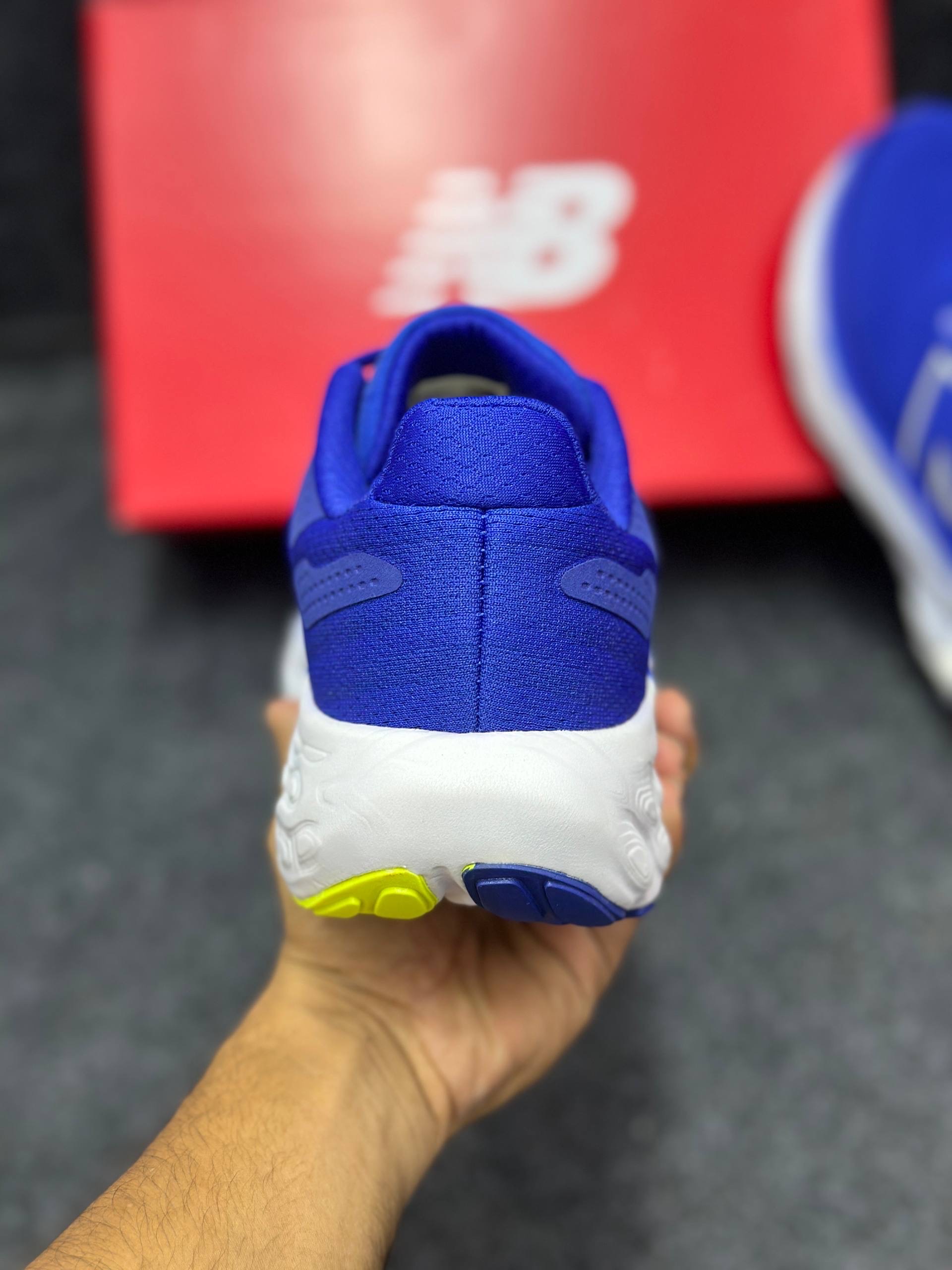 New Balance Fresh Foam X 1080 v13: "blue" thumbnail 4