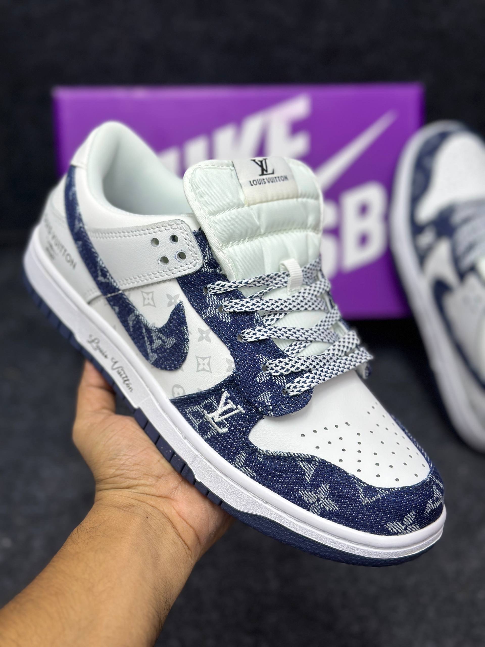 Nike SB Dunk Low x Louis Vuitton: "White & Dark Blue" (1:1) thumbnail 2
