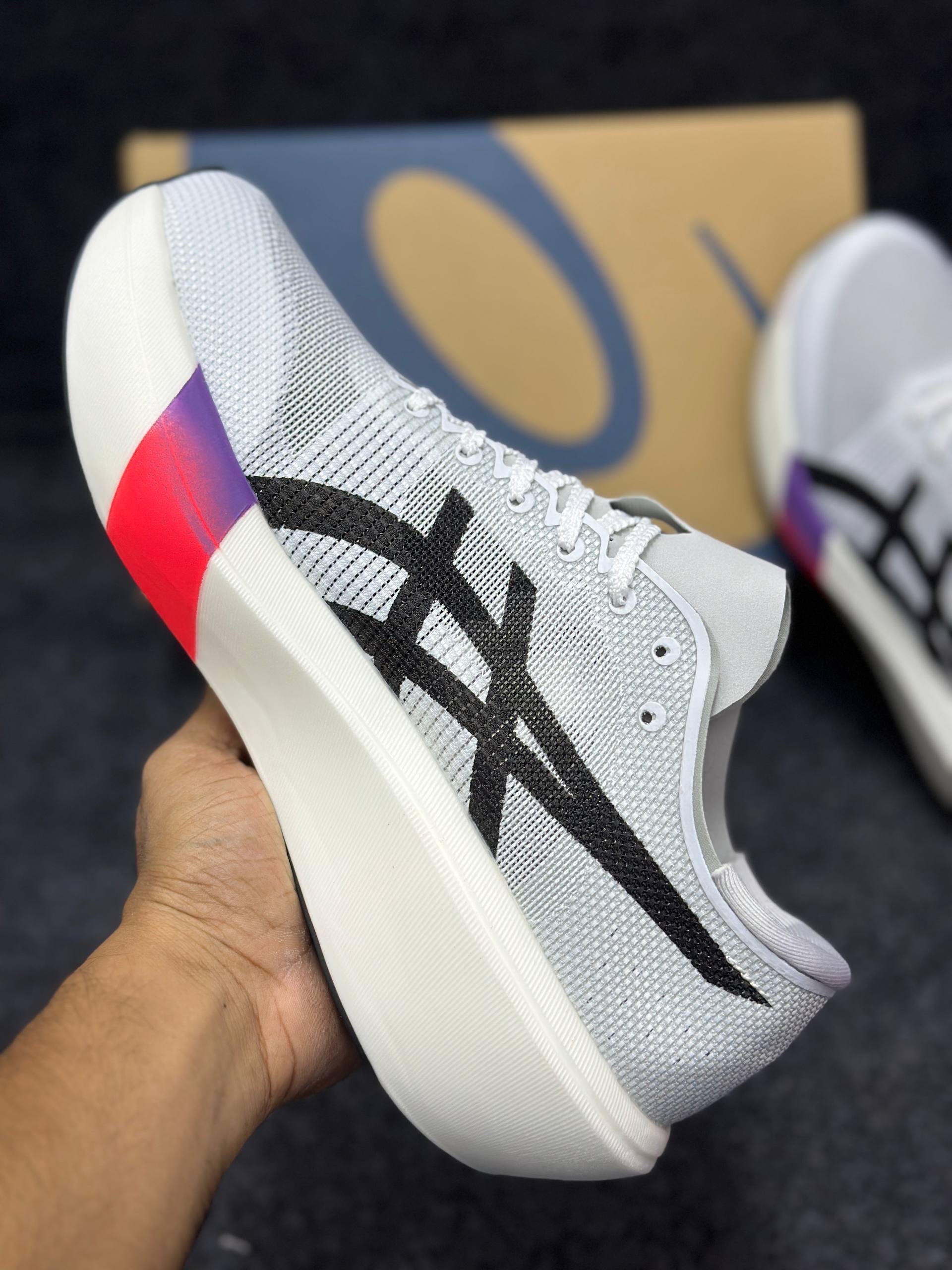 ASICS Metaspeed Ray: "white & flash red" thumbnail 3