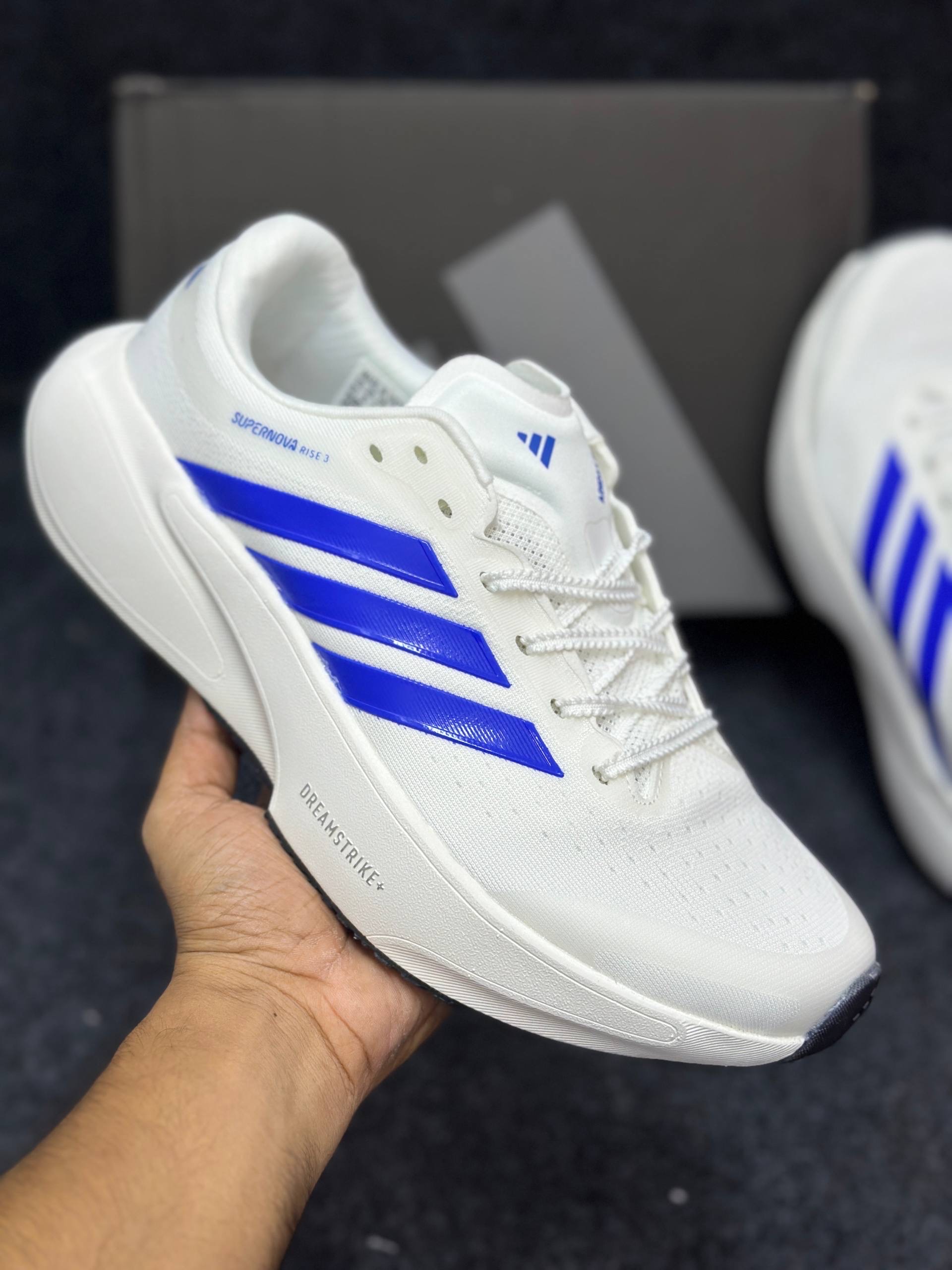 Adidas Supernova Rise: "White&Bright Blue" thumbnail 2