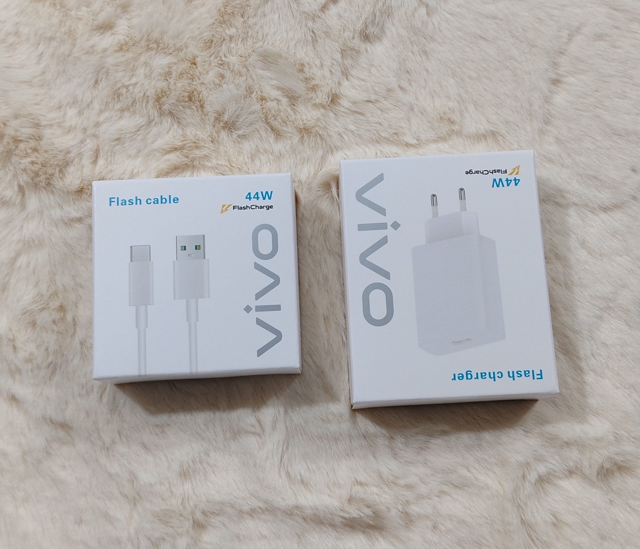 Vivo 44W Flash Charging Set - Image 2
