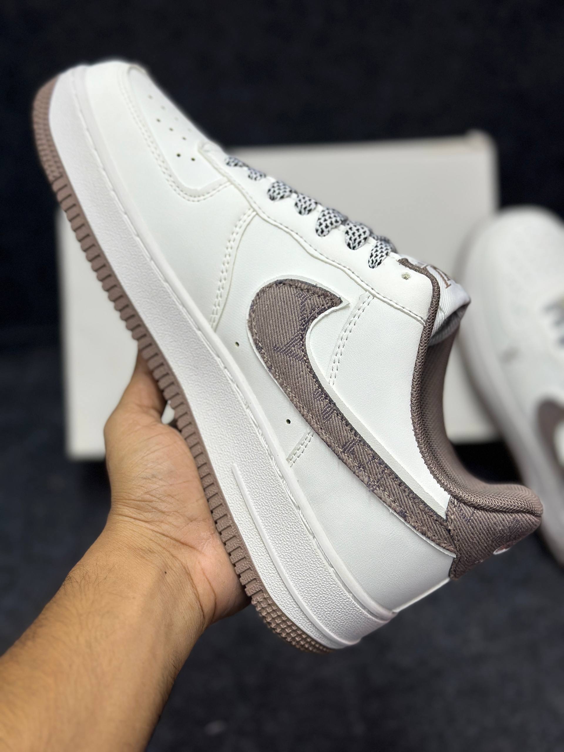 Louis Vuitton x Nike-Air Force 1 Low: "cream and brown" (1:1) thumbnail 3