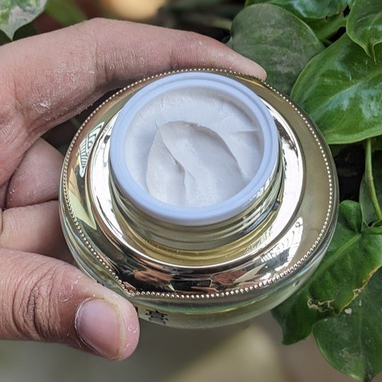 Baursde Moisturizing & Whitening Day Cream_img_2