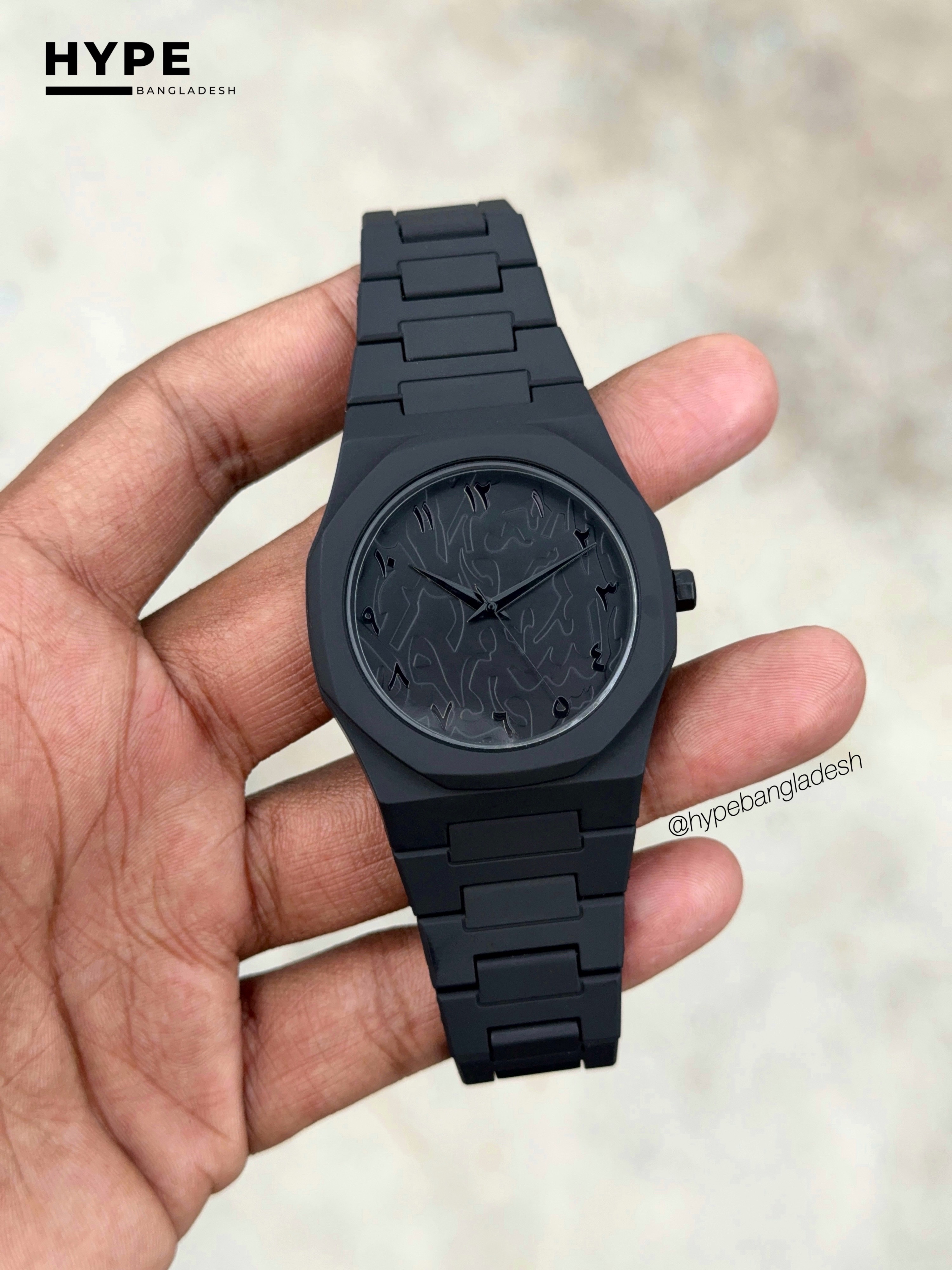 Black Calligraphy Dial Polycarbon Plastic Lightweight Watch