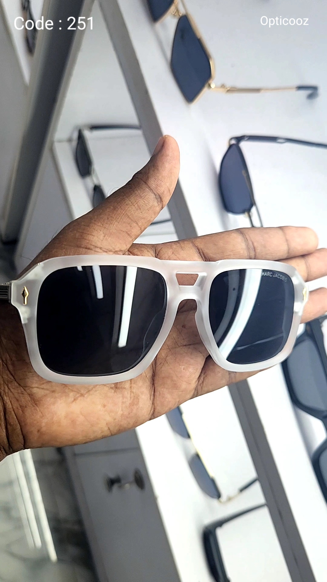 251 Premium Brand Sunglass_img_2