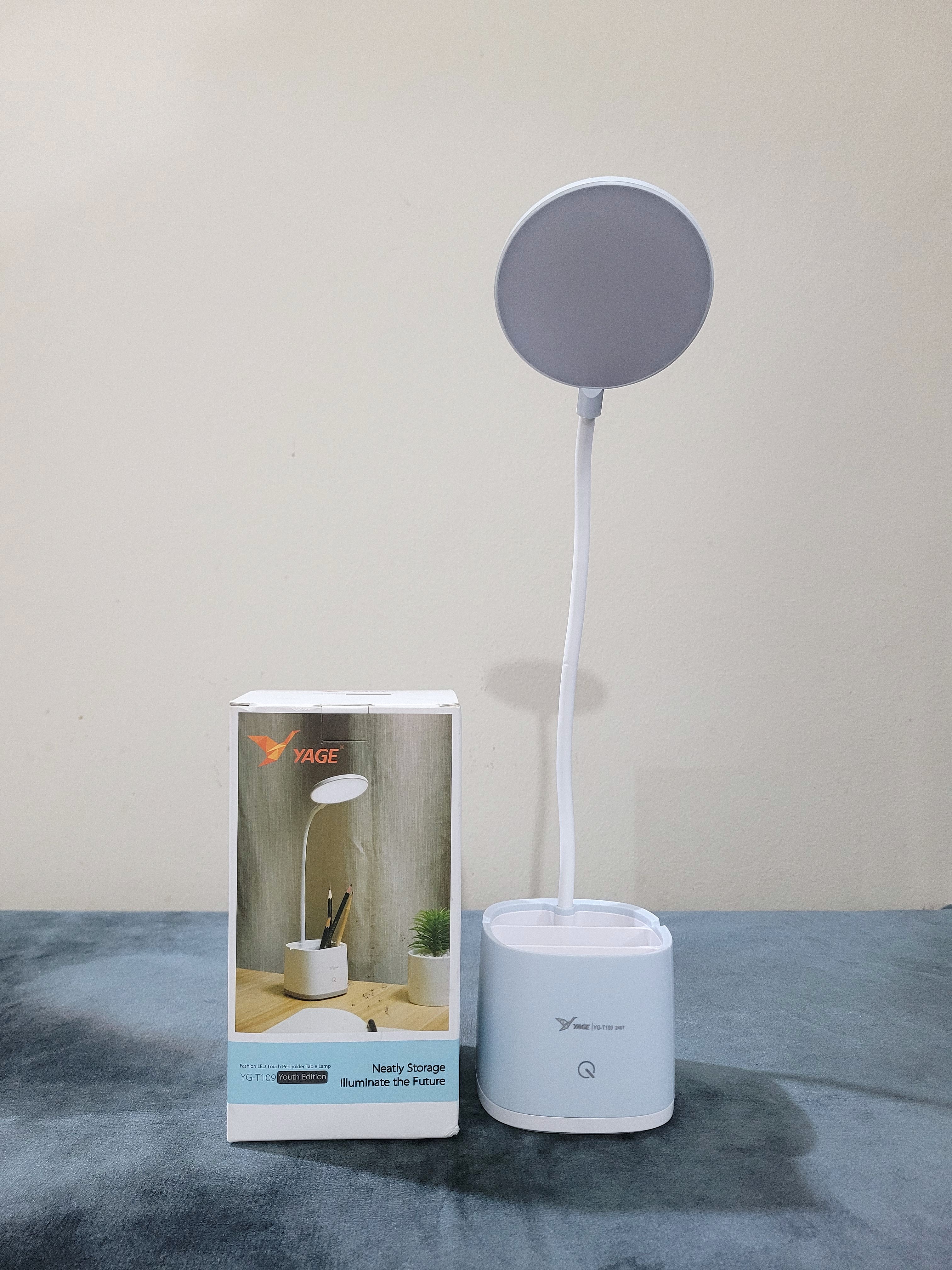 YAGE YG-T109 Rechargeable Table Lamp_img_0