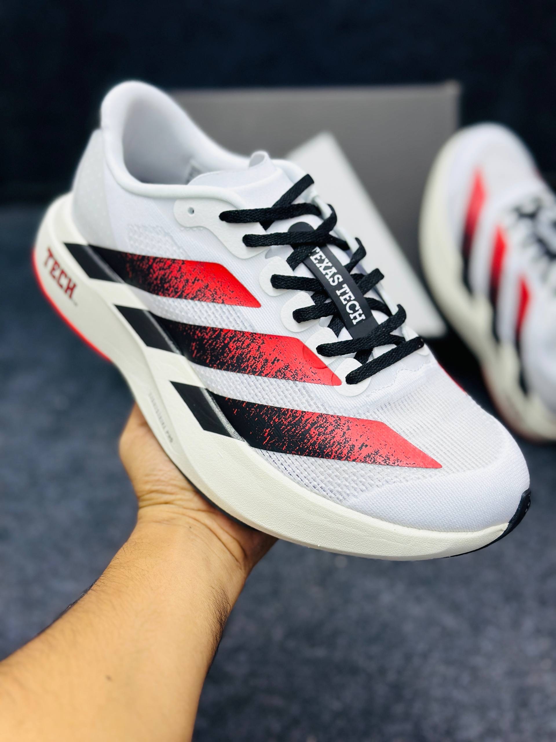 Adidas Adizero Evo SL: "Cloud White / Core Black / Team Power Red" thumbnail 2