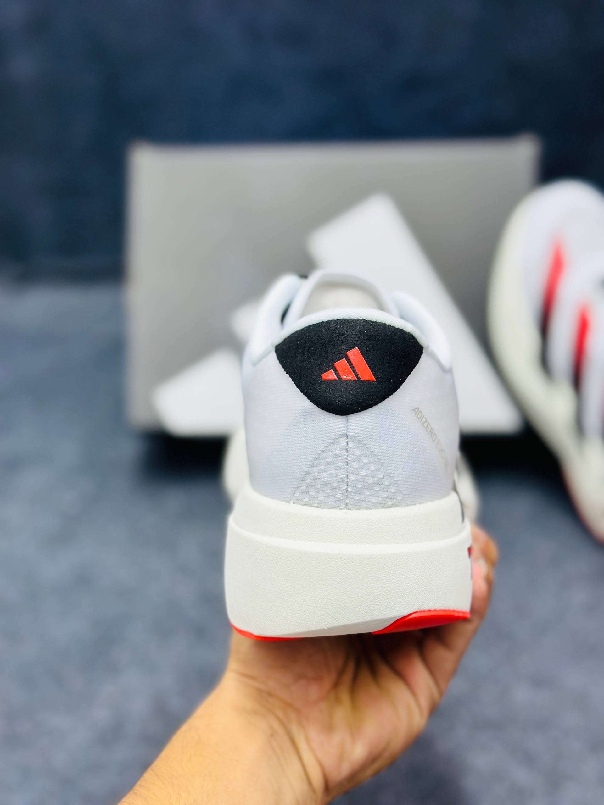 Adidas Adizero Evo SL: "Cloud White / Core Black / Team Power Red" thumbnail 4