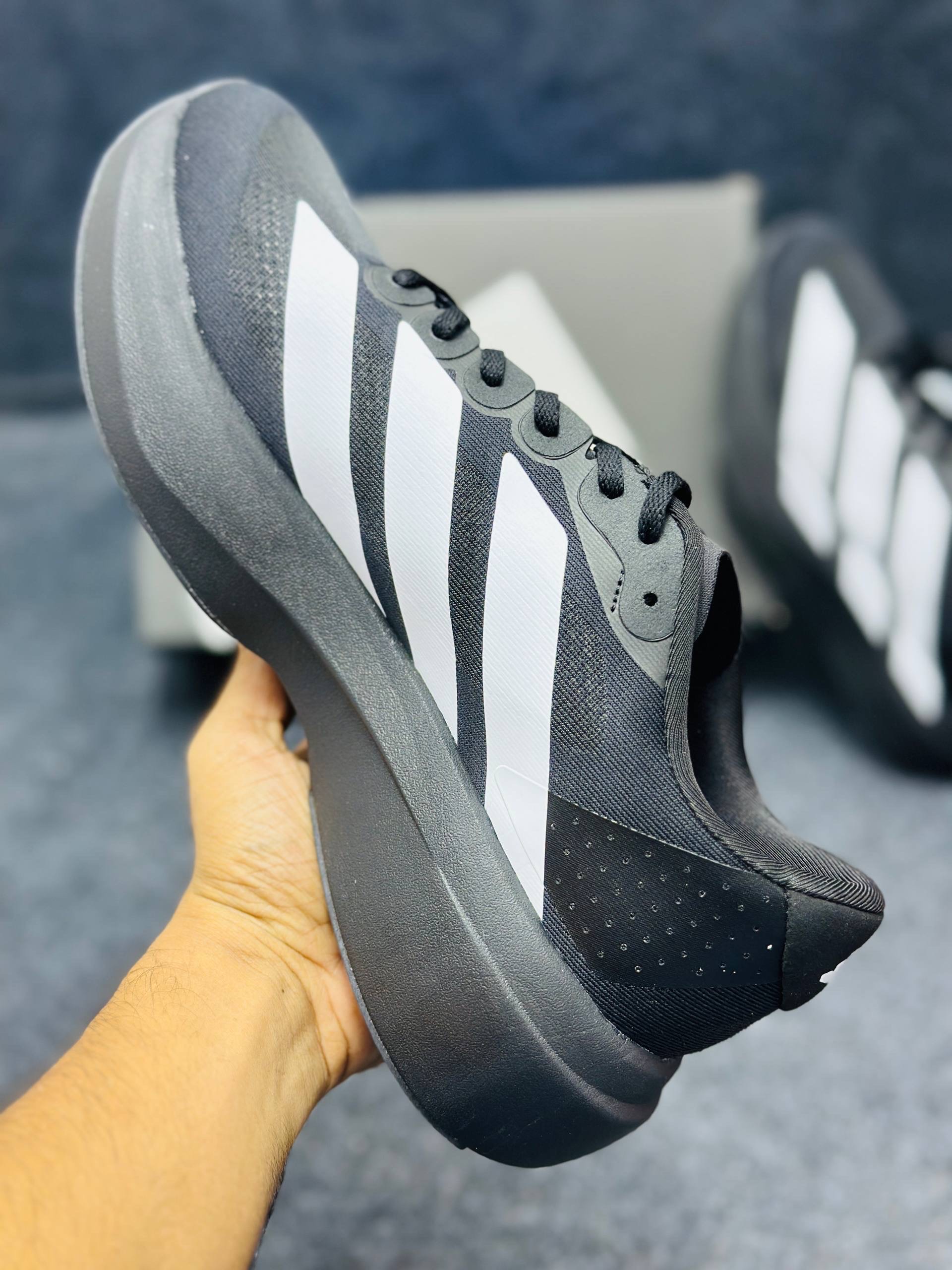 Adidas Adizero Evo SL: "black & white" thumbnail 3
