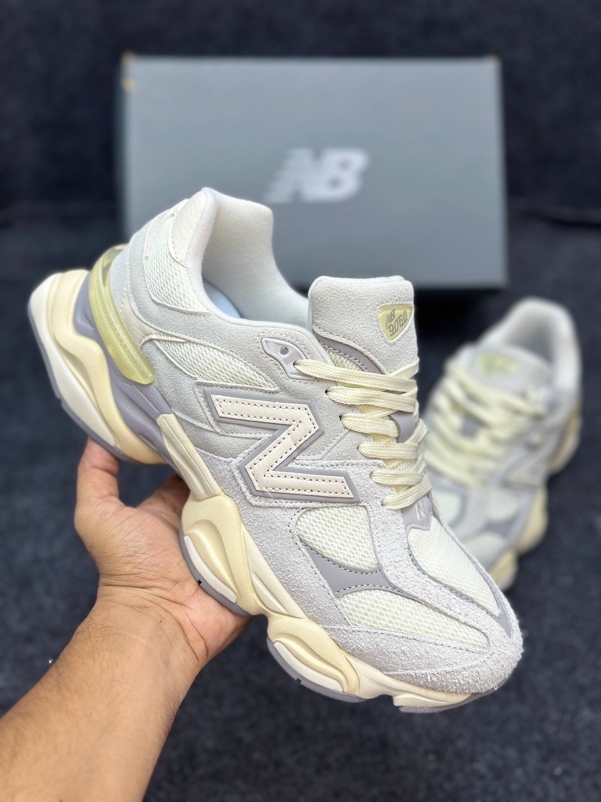 New Balance 9060: "White/Grey" thumbnail 2