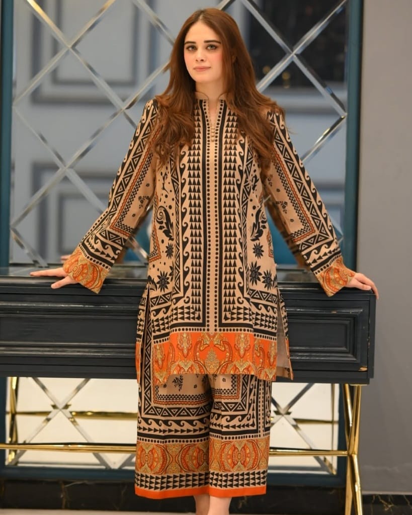 Lightllow Two Piece
