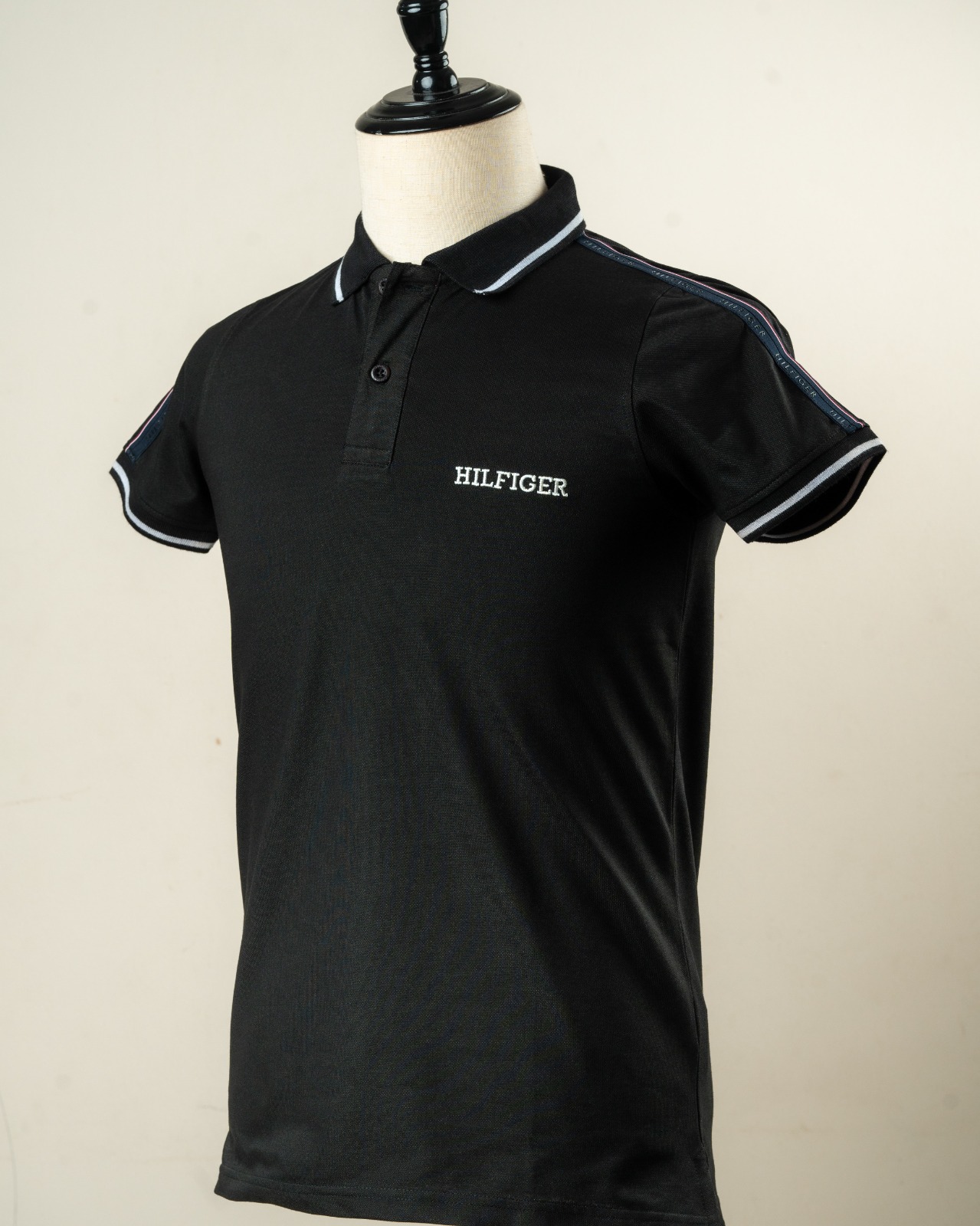 TH05 Premium Polo Black_img_0