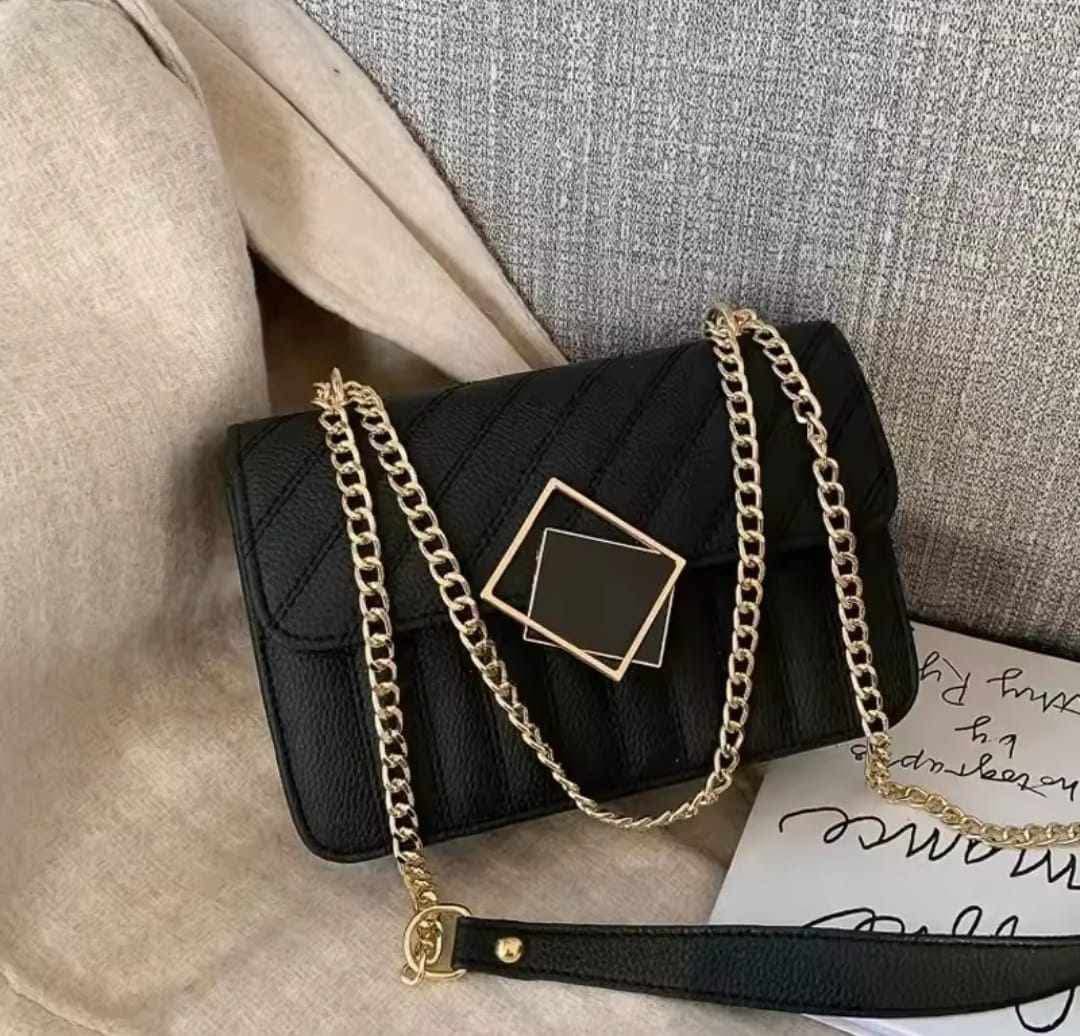 Chic crossbody shoulder bag_img_2