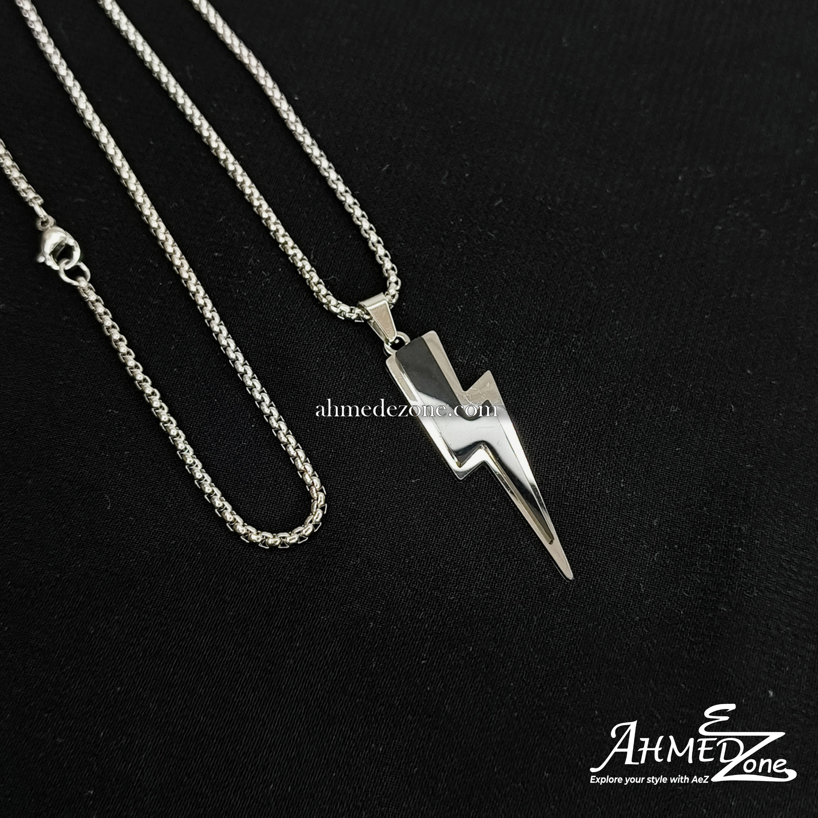 Thunderbolt Charm Pendant (Black Edition)