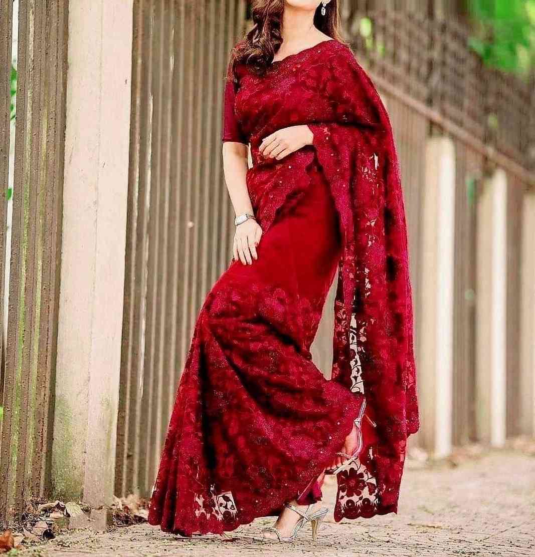 ইন্ডিয়ান জর্জেট শাড়ি।