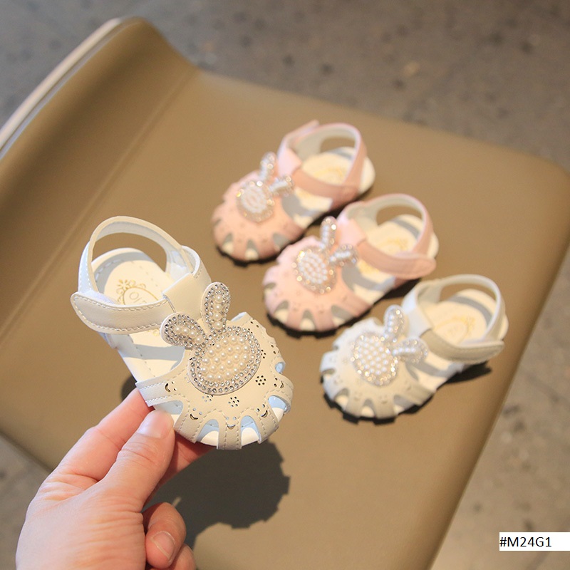 Baby Girls Rhinestone Rabbit Soft Sole Summer Party Sandal (06 months to 24 years)_img_0