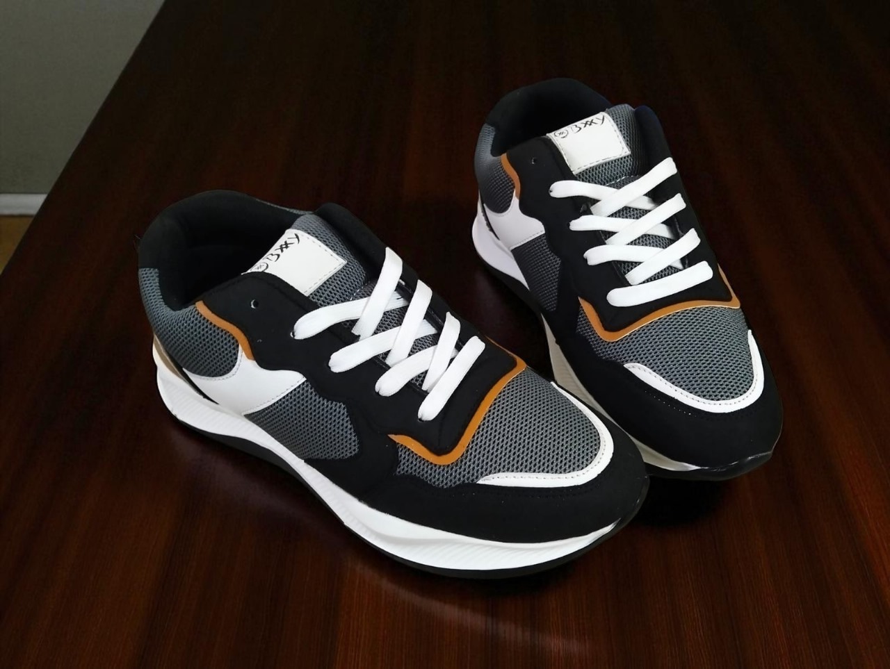 Premium Fashionable Sneaker (ADS-42)_img_7