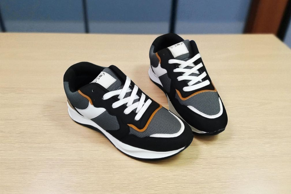 Premium Fashionable Sneaker (ADS-42)_img_5