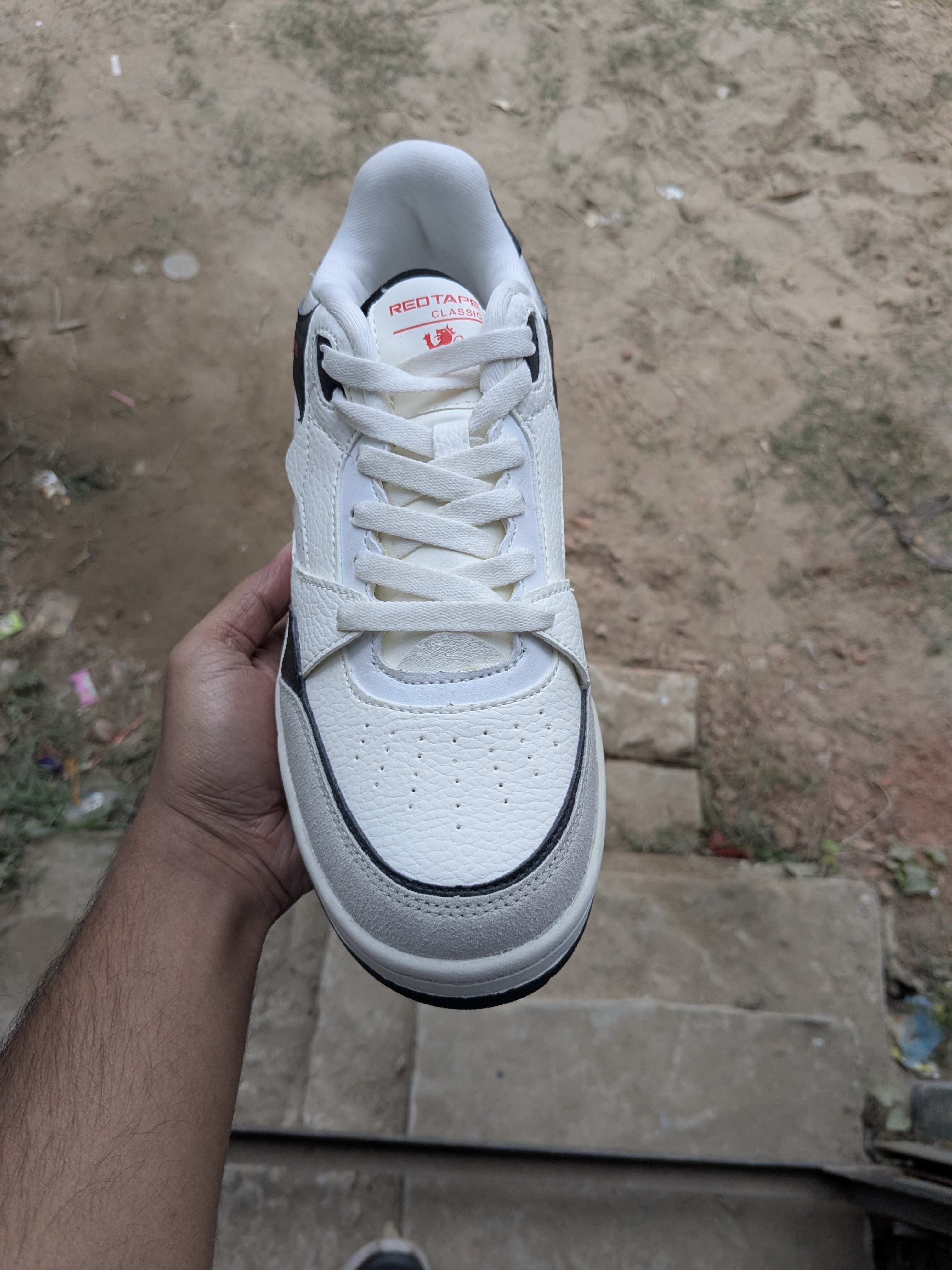 Redtape Classic (size 41-43) (B/W new)_img_2