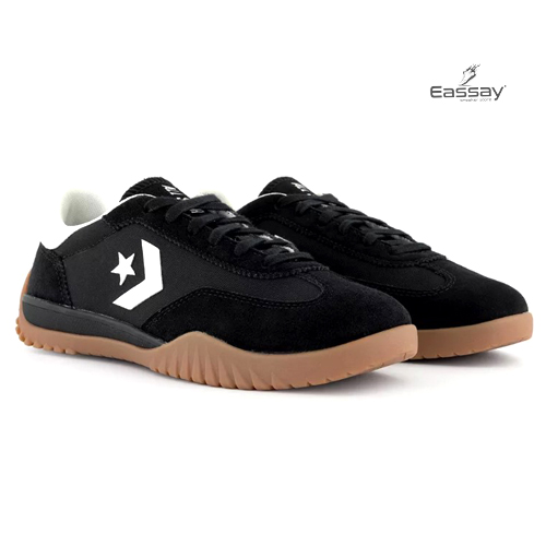 Converse Run Star Trainer in the popular "Black, Egret & Gum" colorway_img_3
