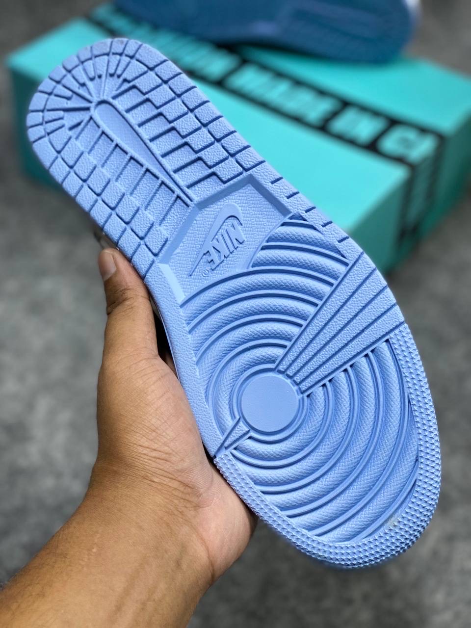 Nike X Travis Scott- Air Jordan 1 Low: "Fragment Design" (1:1) thumbnail 5