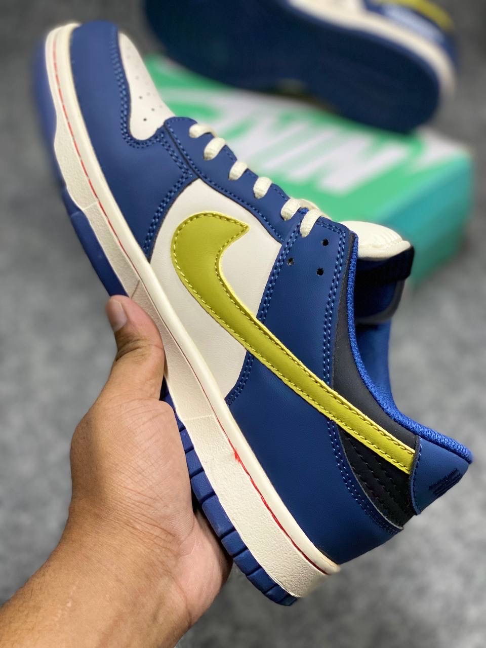 Nike SB Dunk Low "Rothmans" (1:1) thumbnail 3