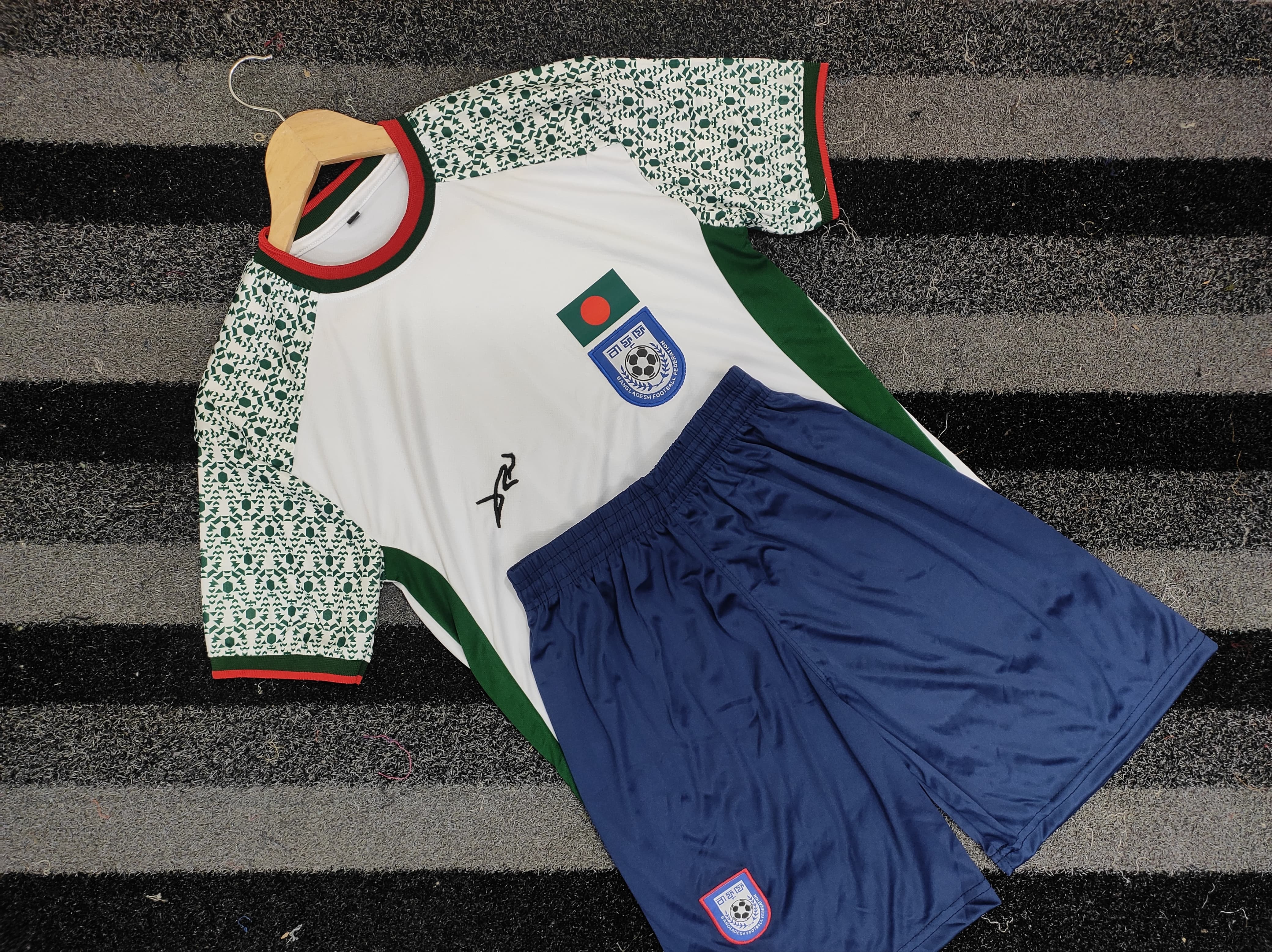 BFF Jersey with shots nevy (combo)