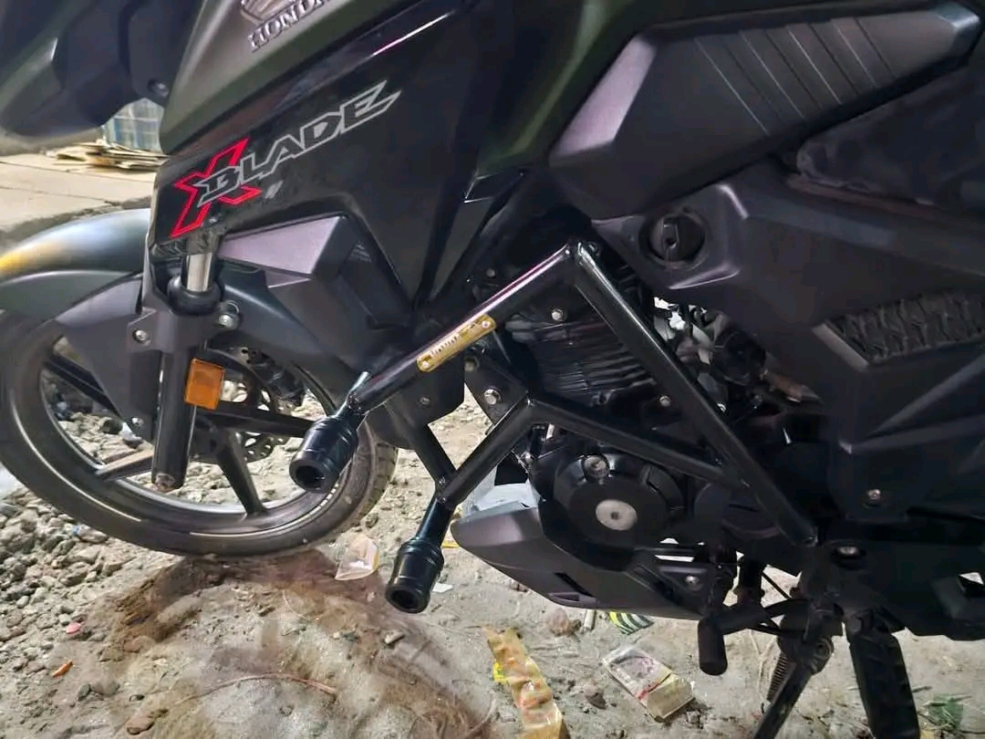 Premium Quality Engin Crush Gourde/Bumper For Honda X-Blade_img_0
