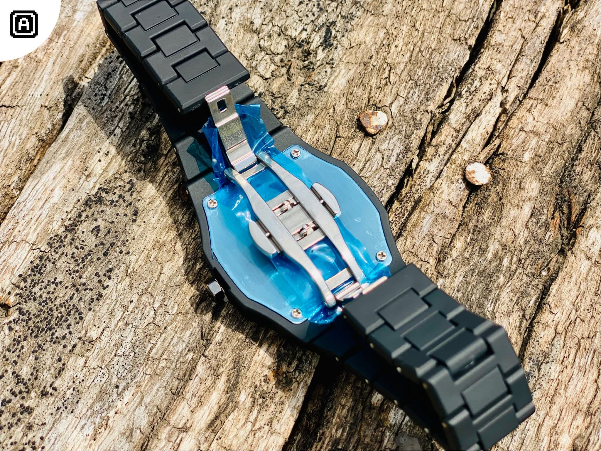 Arabic Black Aura Watch thumbnail 3