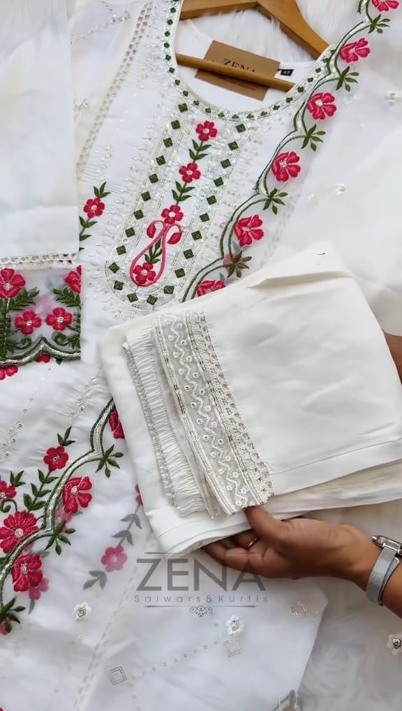 Luxury Embroidery Three Pieces