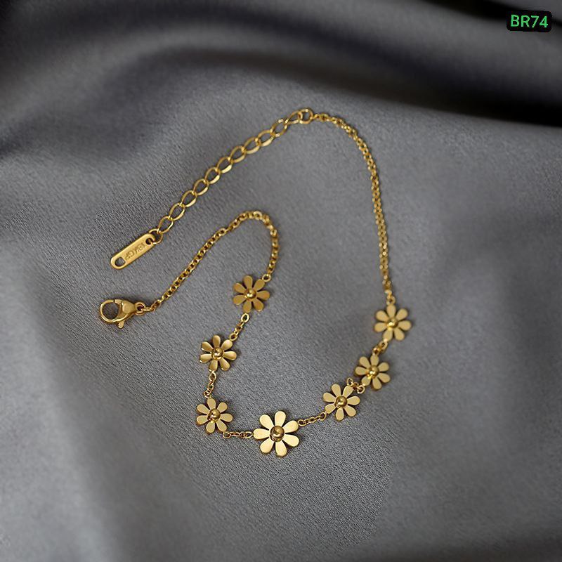 7 Flower Stainless steel Bracelet BR74(Materials: Stainless steel Color guarantee)