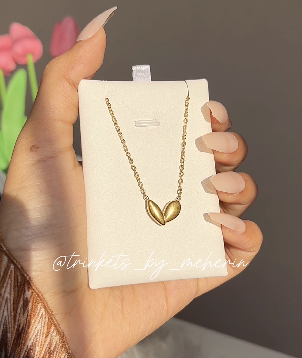 Love pendant neckpiece_img_3