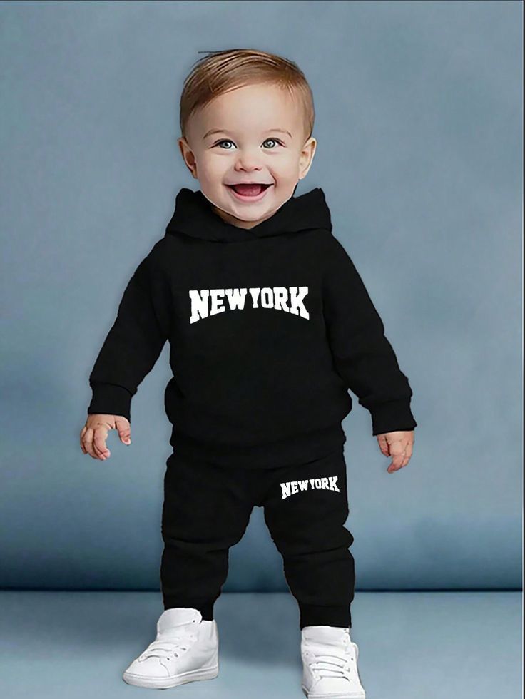 Hoodie and trousers (Black Hoodie and trousers)