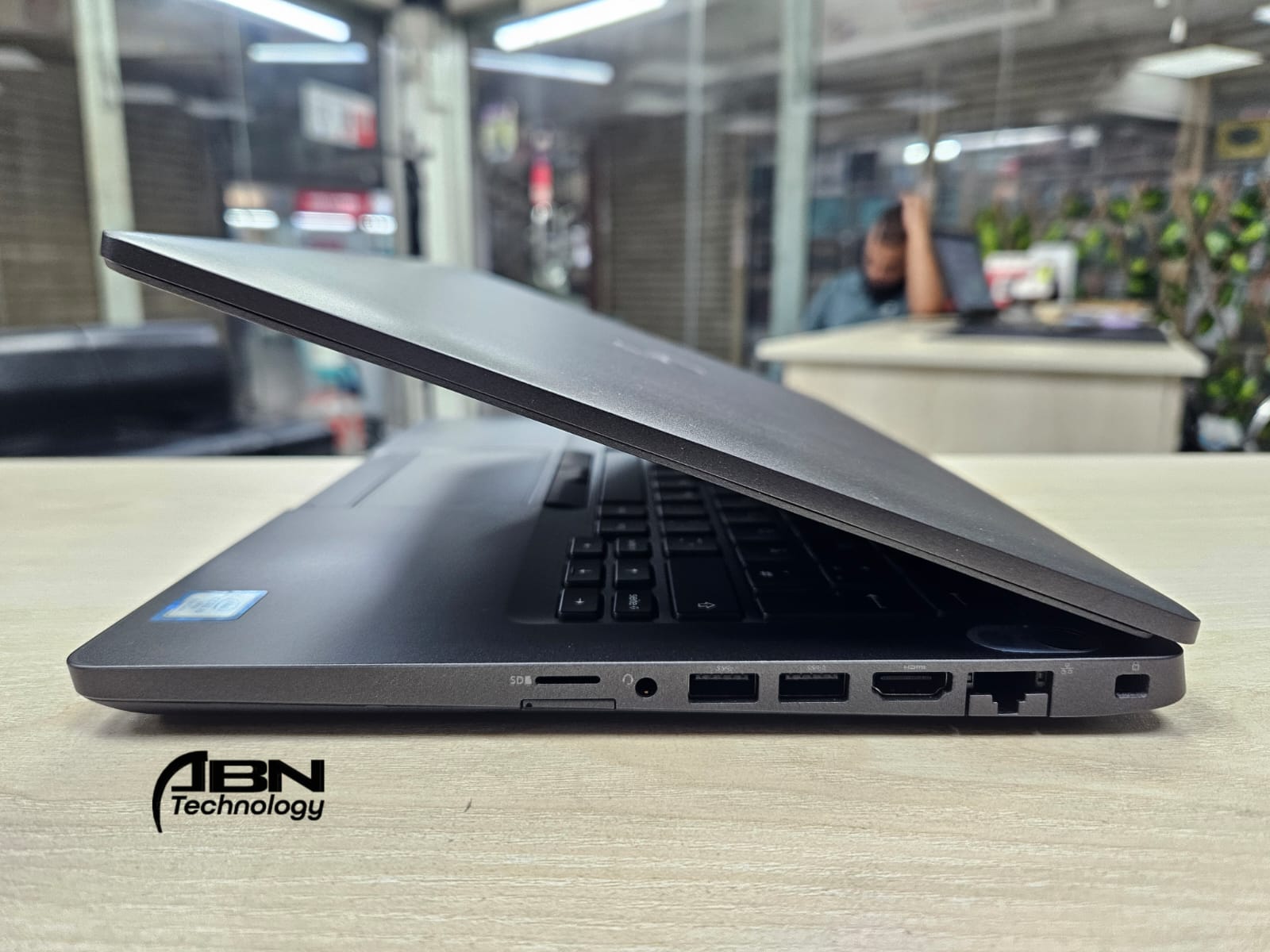 Dell Latitude 5300. Intel Core i5, 8th Generation. 8GB RAM. 256GB SSD. 13.3" Display._img_3