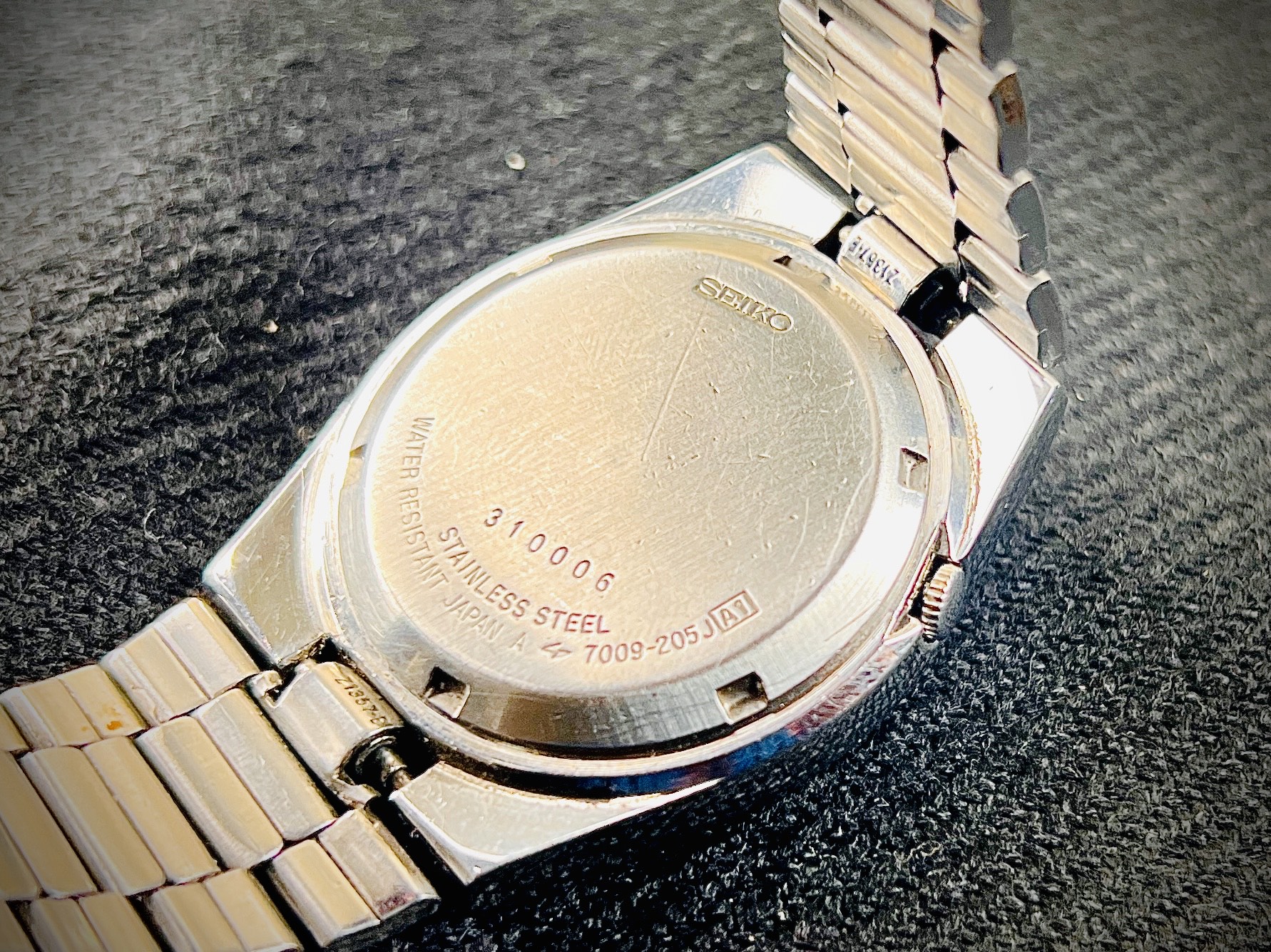 Seiko 5 Automatic 7009-3130 (17 Jewel) thumbnail 2